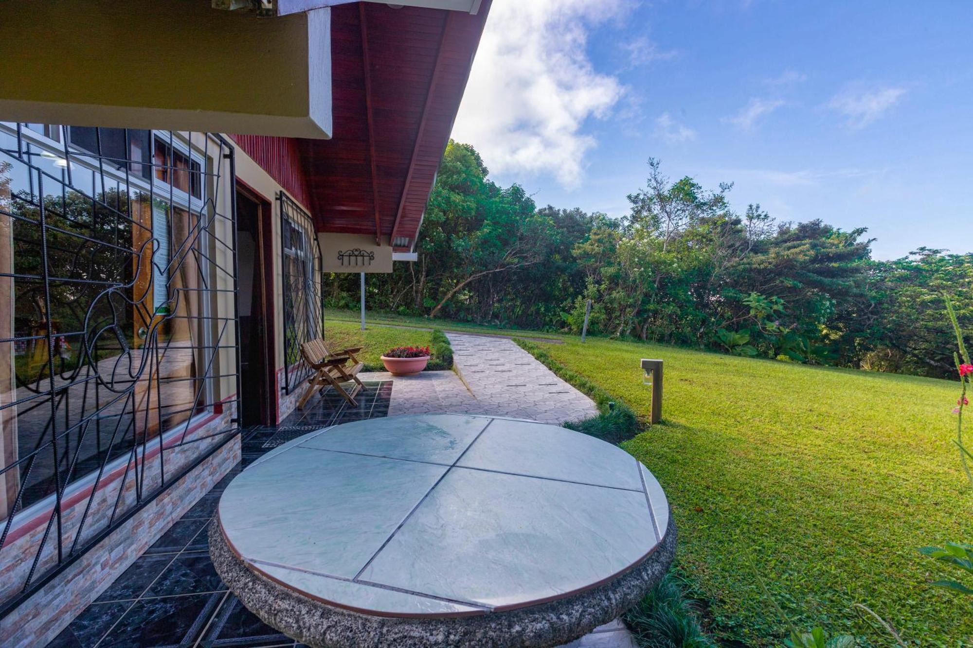 Cabanas Valle Campanas - Monteverde, Costa Rica Exterior foto